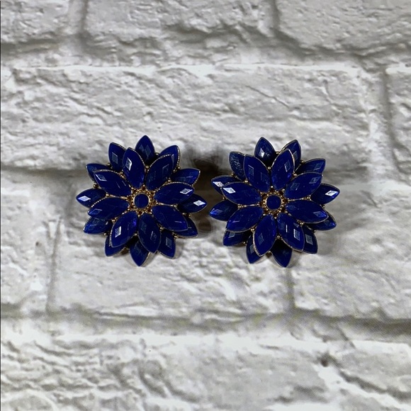 H&M Dark Blue Flower Earrings - Picture 3 of 4